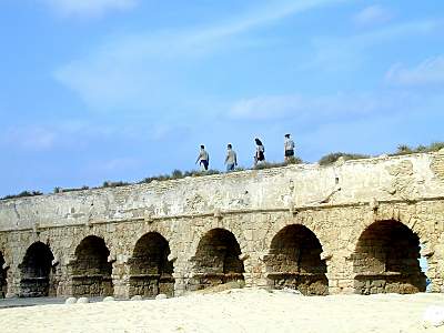 Aqueduc de C�sar�e