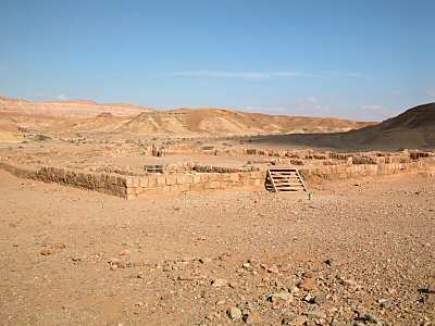 Khan Saharonim