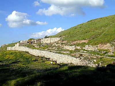 Rampe d'Approche de la Porte de la Ville de Lakis