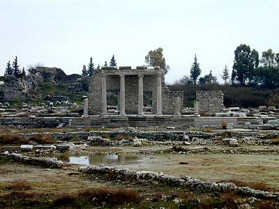 Milet, agora avec b�timent public