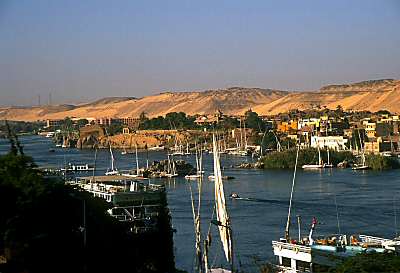 Le Nil et l'Ile El�phantine � Assouan