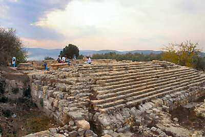 Marches vers le Temple H�rodien de S�baste (Samarie)