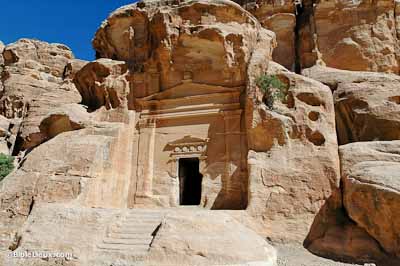 Façade 846 de la petite Petra