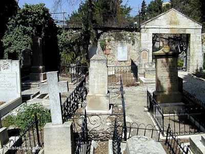 Tombes de Cimeti�re Protestant